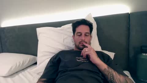 Nick maxx online show from January 3, 2025, 11:57 am