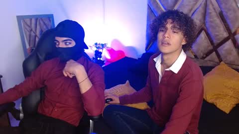 Snapshot of nickolas_moon chatting on February 22, 2025, 6:52 pm Nickolas Muoz online show from February 22, 2025, 6:52 pm