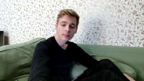 Nick online show from December 12, 2024, 6:42 pm