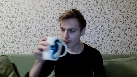 Nick online show from December 17, 2024, 9:38 pm