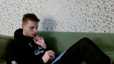 Nick online show from January 4, 2025, 2:04 pm