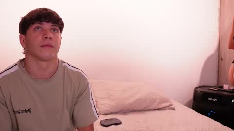 Snapshot of nicky_and_blake chatting on February 28, 2025, 12:54 am nicky and blake online show from February 28, 2025, 12:54 am