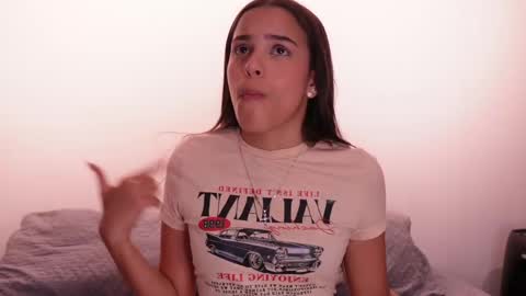 Snapshot of nicky_and_blake chatting on March 5, 2025, 8:32 pm nicky and blake online show from March 5, 2025, 8:32 pm