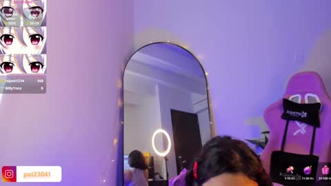 Nicky  online show from December 3, 2024, 10:50 am