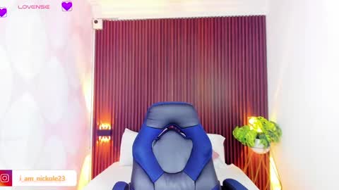 Nicky  online show from February 5, 2025, 2:19 am