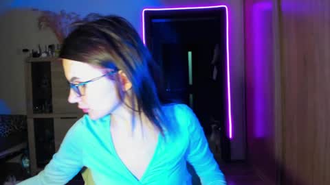 Nicky Weekends online show from January 26, 2025, 2:24 am