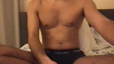 Snapshot of nickyrscott chatting on February 1, 2025, 9:32 am nickyrscott online show from February 1, 2025, 9:32 am