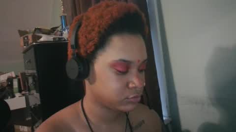 Snapshot of nickythehawtie chatting on February 18, 2026, 6:37 pm nickythehawtie online show from February 18, 2026, 6:37 pm