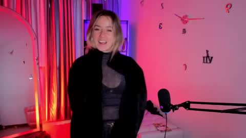 Nicky online show from May 14, 2026, 10:05 pm