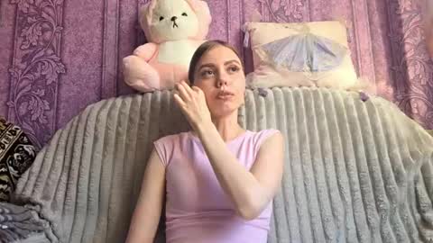 Emily online show from June 3, 2026, 12:52 pm