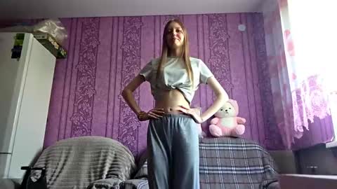 Emily online show from June 7, 2026, 6:39 am