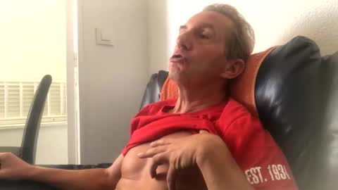 Snapshot of nico181969 chatting on September 21, 2025, 3:13 pm Nico online show from September 21, 2025, 3:13 pm