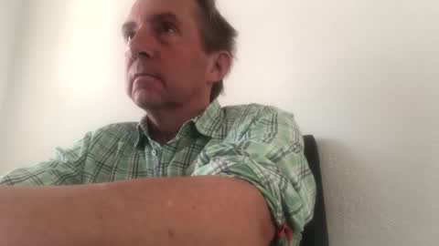 Nico online show from April 27, 2026, 6:39 pm