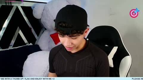 nico online show from February 19, 2025, 4:44 am