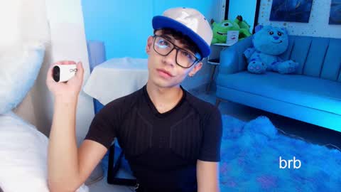 nico online show from February 28, 2025, 7:48 am