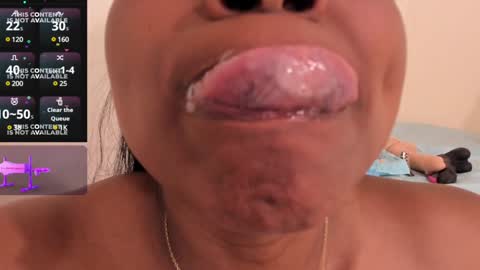 Nicol Villa online show from December 11, 2024, 9:23 pm