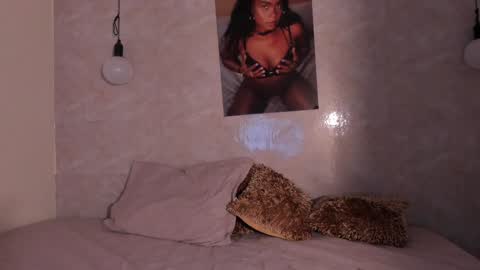 Nicol Villa online show from January 28, 2025, 12:54 pm