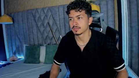 Nicolai online show from March 6, 2026, 11:39 am