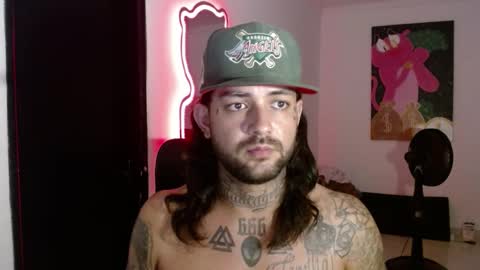 nicolas online show from January 4, 2025, 5:05 am