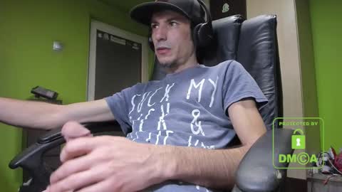 L. Nicolas online show from February 25, 2025, 5:19 am