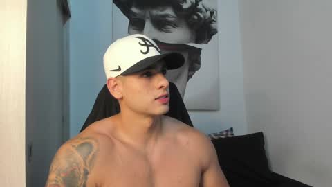 Snapshot of nicolasmuscle chatting on December 5, 2024, 4:42 am Andres online show from December 5, 2024, 4:42 am