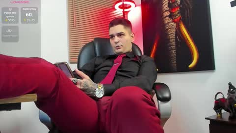 Nicolas Fellener online show from September 9, 2025, 5:29 am