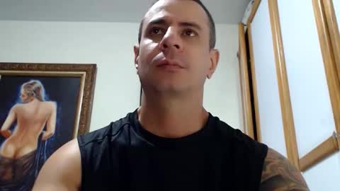 Snapshot of nicolay_74 chatting on October 22, 2025, 7:35 pm Nicolay online show from October 22, 2025, 7:35 pm
