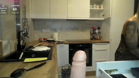 Secret Amateur HuGirl online show from June 12, 2026, 8:30 pm