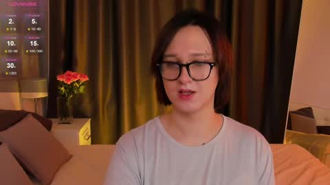 Snapshot of nicole_cidman chatting on February 25, 2025, 4:42 pm Nicole online show from February 25, 2025, 4:42 pm