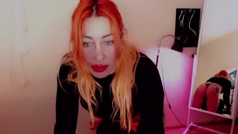 Nicole online show from December 7, 2024, 10:28 pm