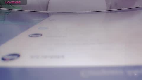 Nicole online show from October 20, 2025, 7:14 pm