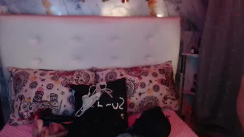 Nicole online show from February 20, 2026, 10:38 am