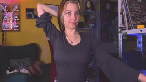 Snapshot of nicole_matt chatting on October 16, 2025, 2:34 am Nicole online show from October 16, 2025, 2:34 am