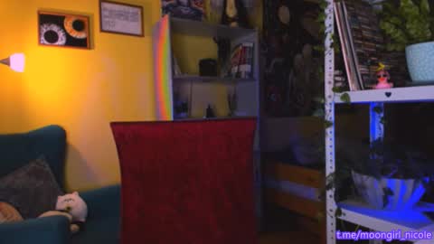 Snapshot of nicole_matt chatting on November 29, 2025, 2:03 am Nicole online show from November 29, 2025, 2:03 am