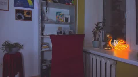 Snapshot of nicole_matt chatting on January 7, 2026, 4:37 am Nicole online show from January 7, 2026, 4:37 am