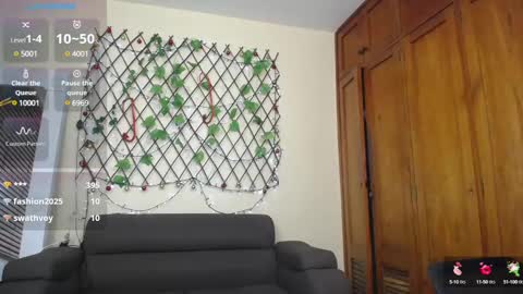 Nicole Santana online show from January 21, 2025, 11:34 pm