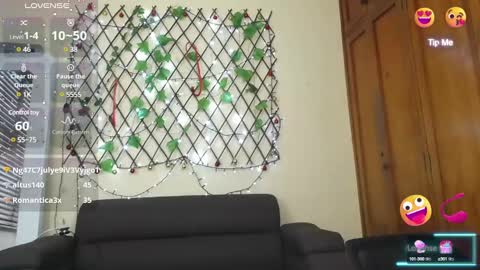 Nicole Santana online show from February 8, 2025, 10:19 pm