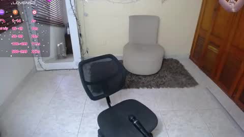 Nicole Santana online show from January 8, 2026, 9:50 pm