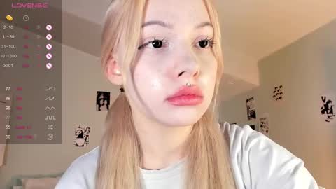 Mary online show from February 21, 2025, 9:32 pm