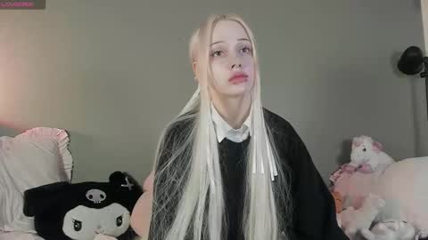 Mary online show from November 24, 2025, 6:02 am