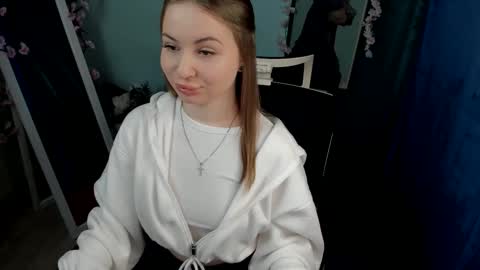 Snapshot of nicoledior_ chatting on January 8, 2026, 7:54 am Nicole online show from January 8, 2026, 7:54 am