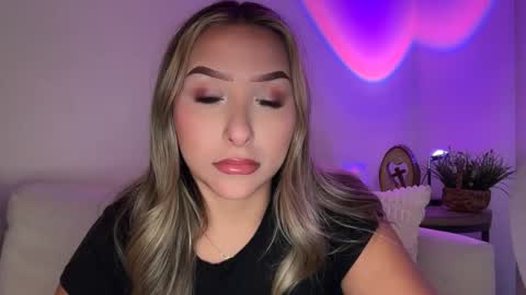 nicolelovesyou444 online show from May 22, 2026, 12:55 pm