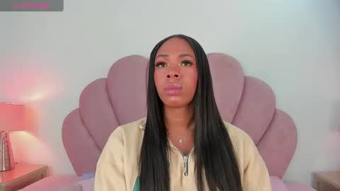 NICOLE online show from February 3, 2025, 12:47 pm