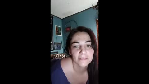 nicolescontent2025 online show from April 2, 2026, 5:21 pm