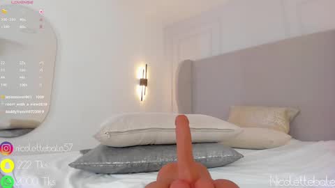 Nicole online show from February 10, 2025, 8:10 pm