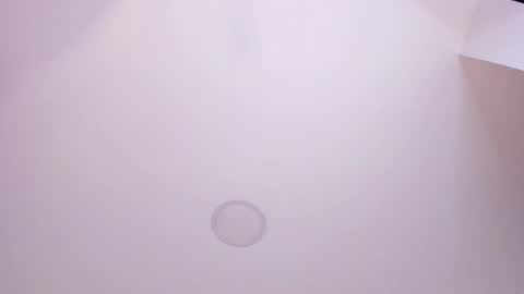 Nicolle online show from January 20, 2025, 10:04 pm