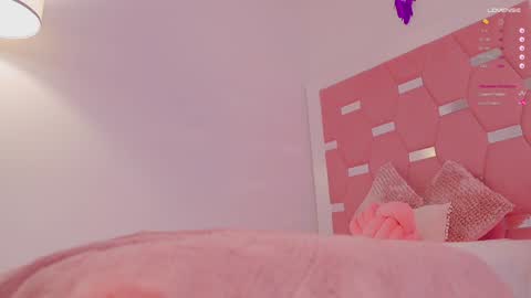  NEW instagram nicollemitchelle online show from January 5, 2025, 3:23 pm