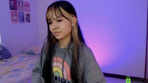 NicoRobin777 online show from April 22, 2026, 1:23 pm