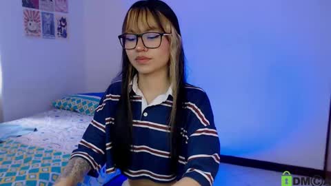 NicoRobin777 online show from April 27, 2026, 8:18 pm