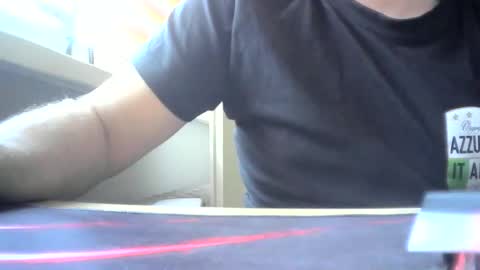 Niewidoczny online show from March 8, 2025, 7:27 am